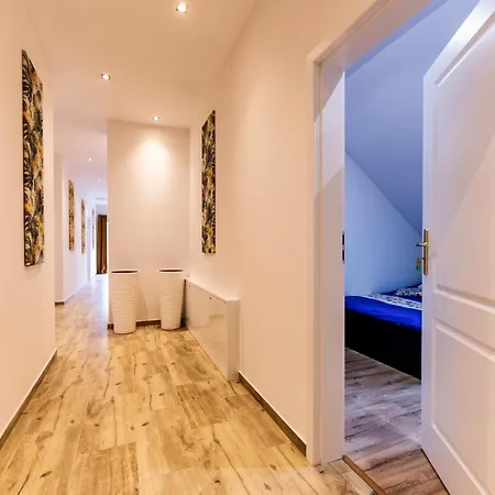 Apt Fiona4 Centrum700M Parking Bezplatny Monitorowany Salon Z Sypialnia Tv Lazienka Kuchnia Rekuperacja Karpacz Zewnętrze zdjęcie